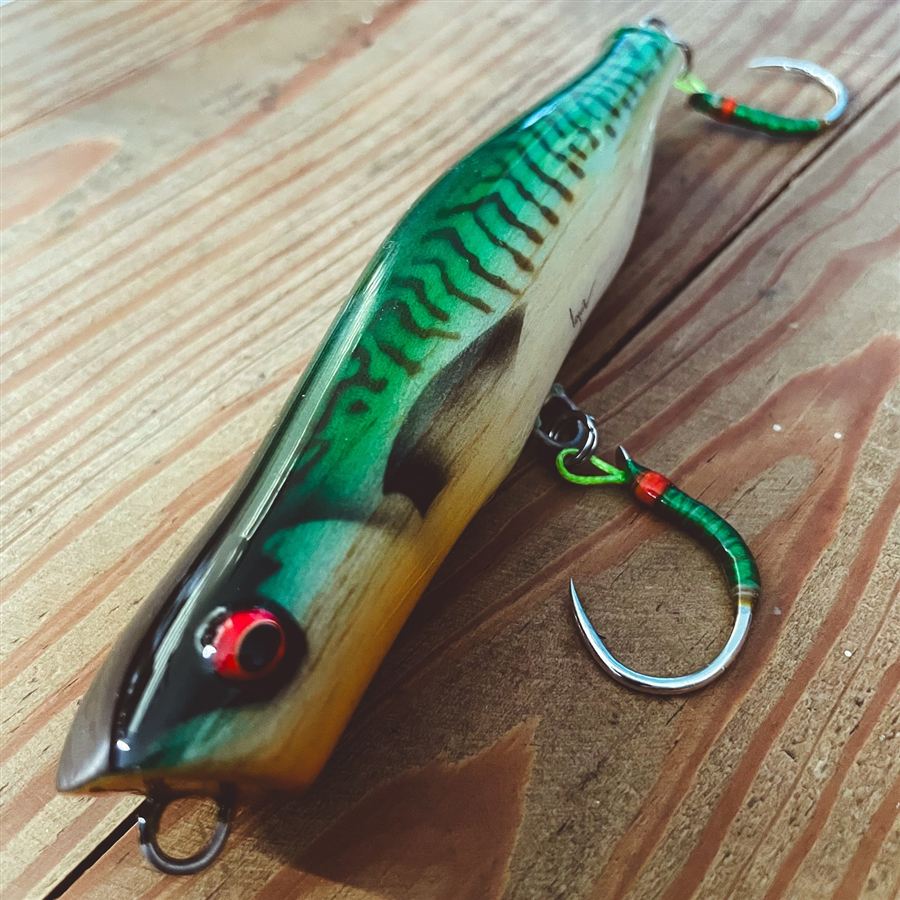 Popper maquereau équipé d'un A6T vert